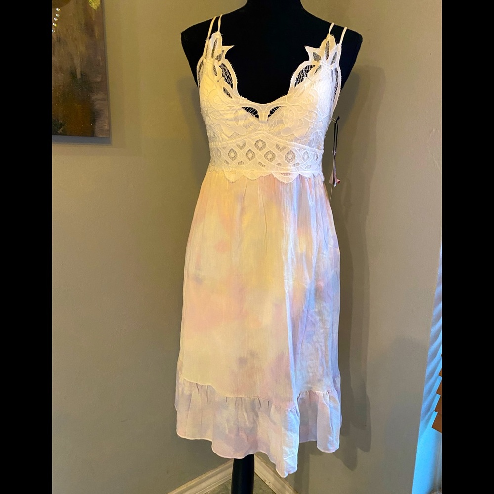 NWT Faded Rose Sundress White Upper Bralette w/ Light Pastel Tie Dye Crisscross